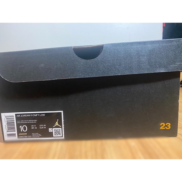 Jordan 11 CMFT Low (Cool Grey) - Picture 8 of 9